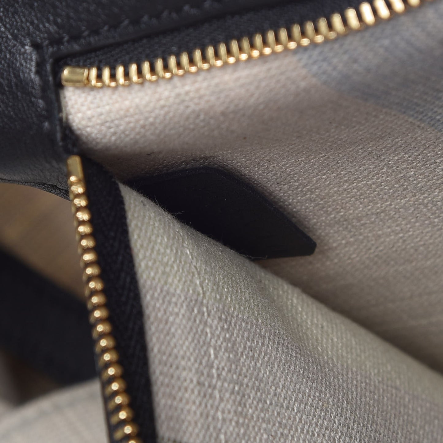 Cotton Canvas Striped Medium Phantom Luggage