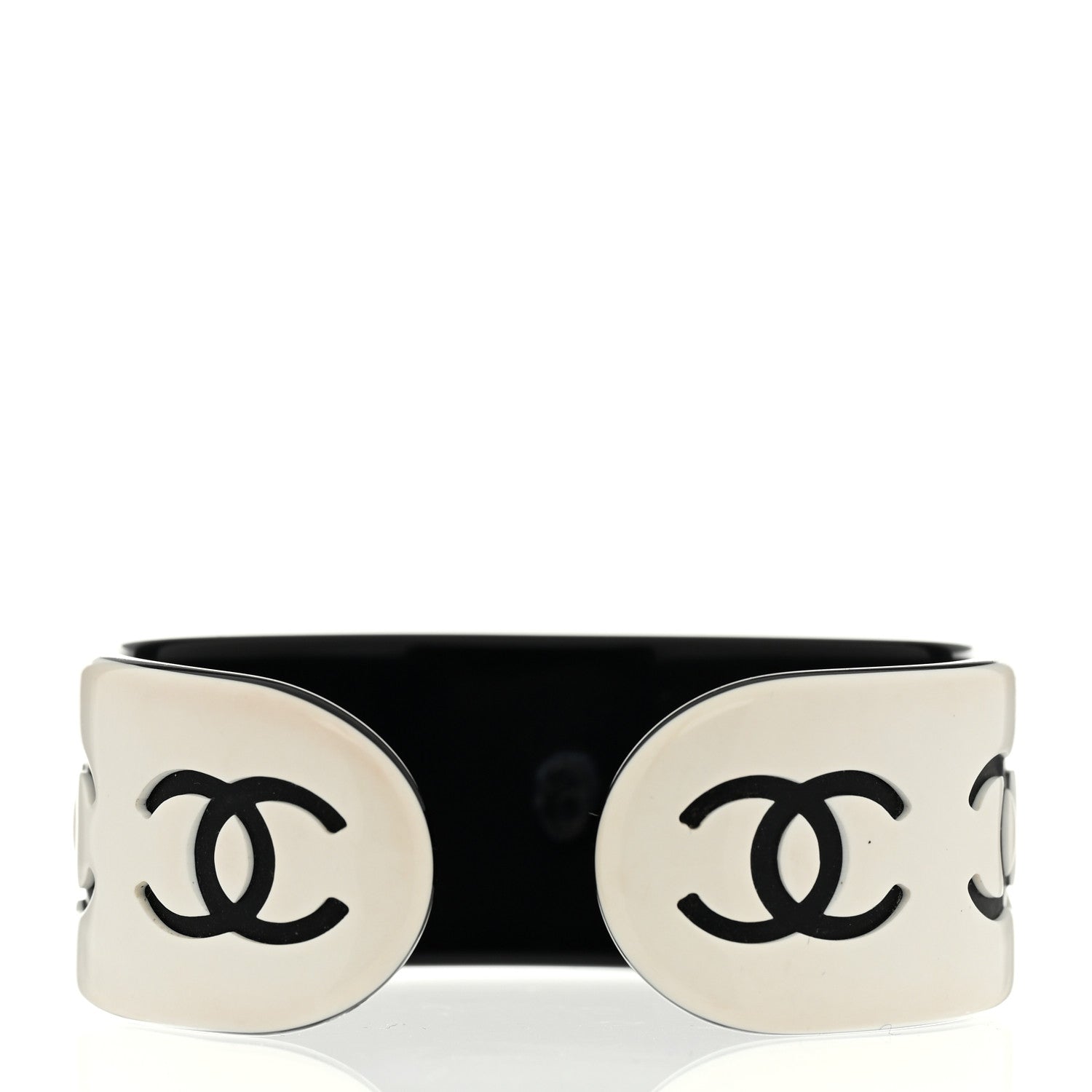 Chanel Resin CC Cuff Bracelet White Black 3 of 4