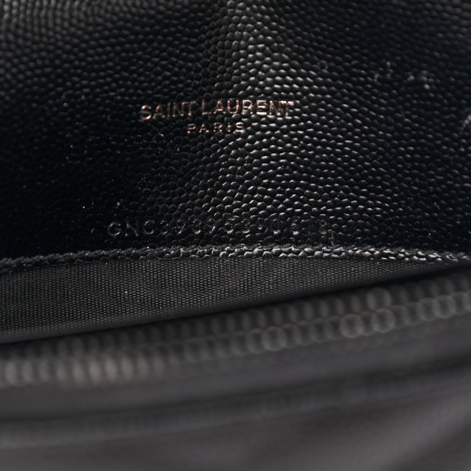 Saint Laurent Grain De Poudre Matelasse Chevron Monogram Monochrome Envelope Chain Wallet Black 7 of 13