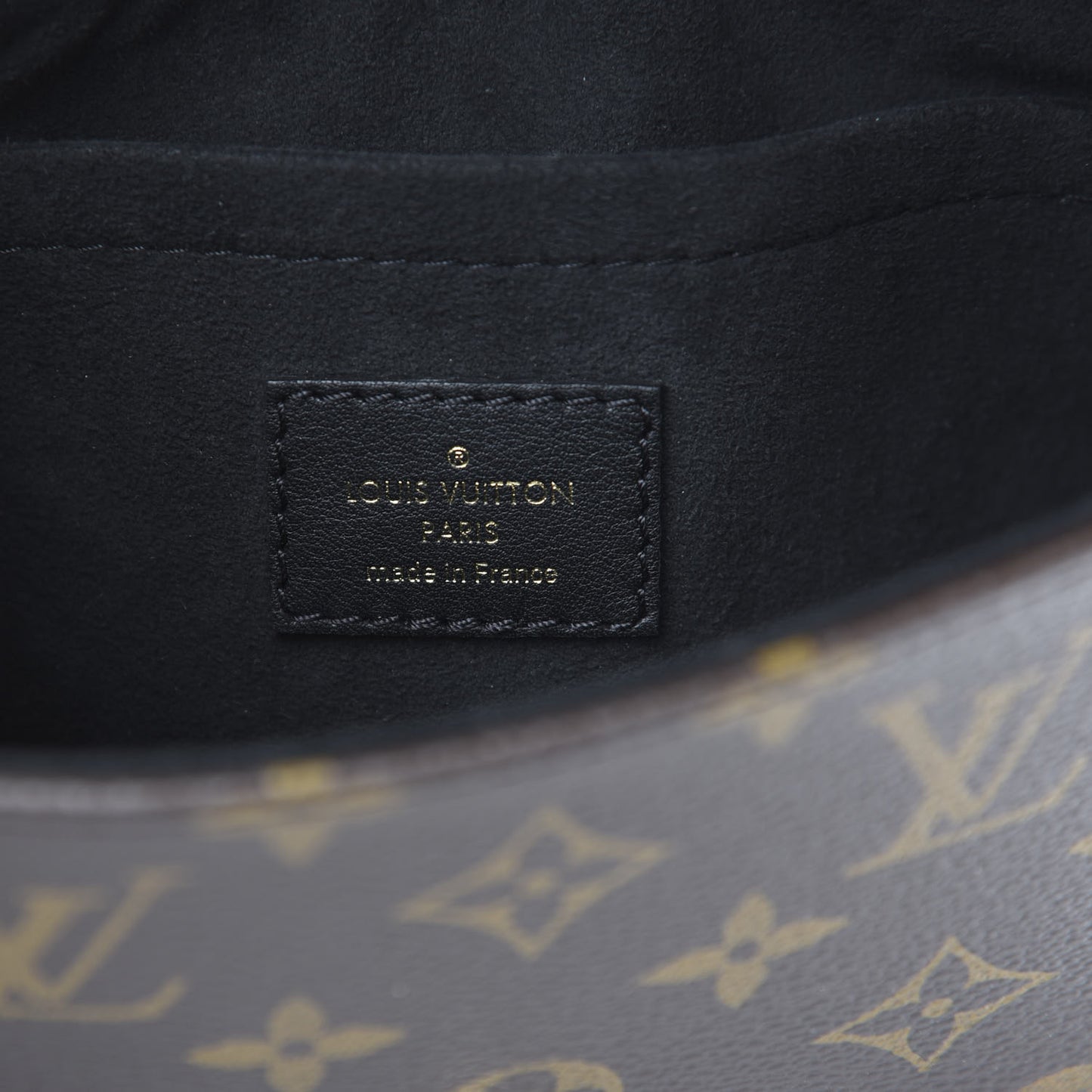 Monogram Locky BB Black