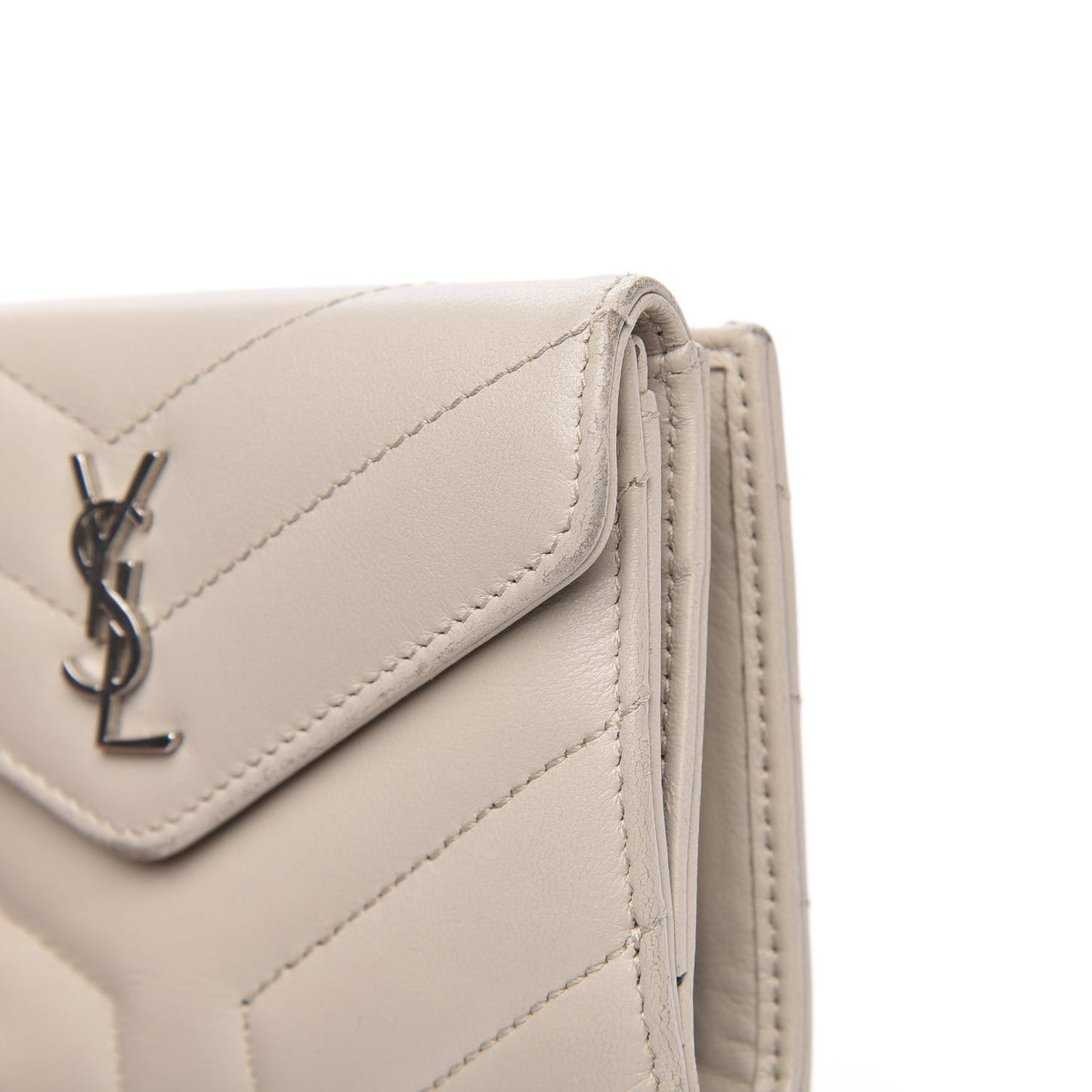 Lambskin Y Quilted Monogram Compact Loulou Wallet Nude Powder