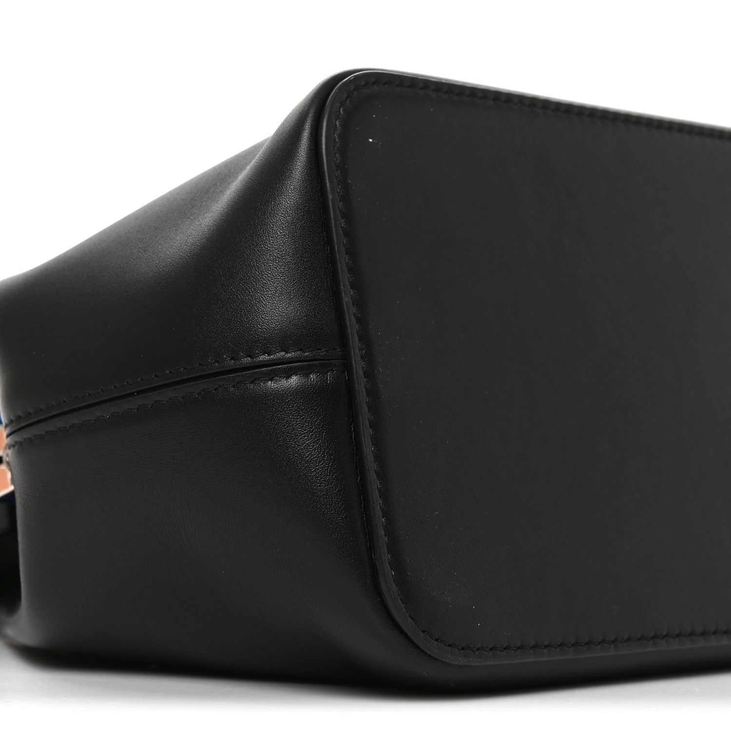 Alexander McQueen Calfskin The Peak Small Bag Black 9 of 10