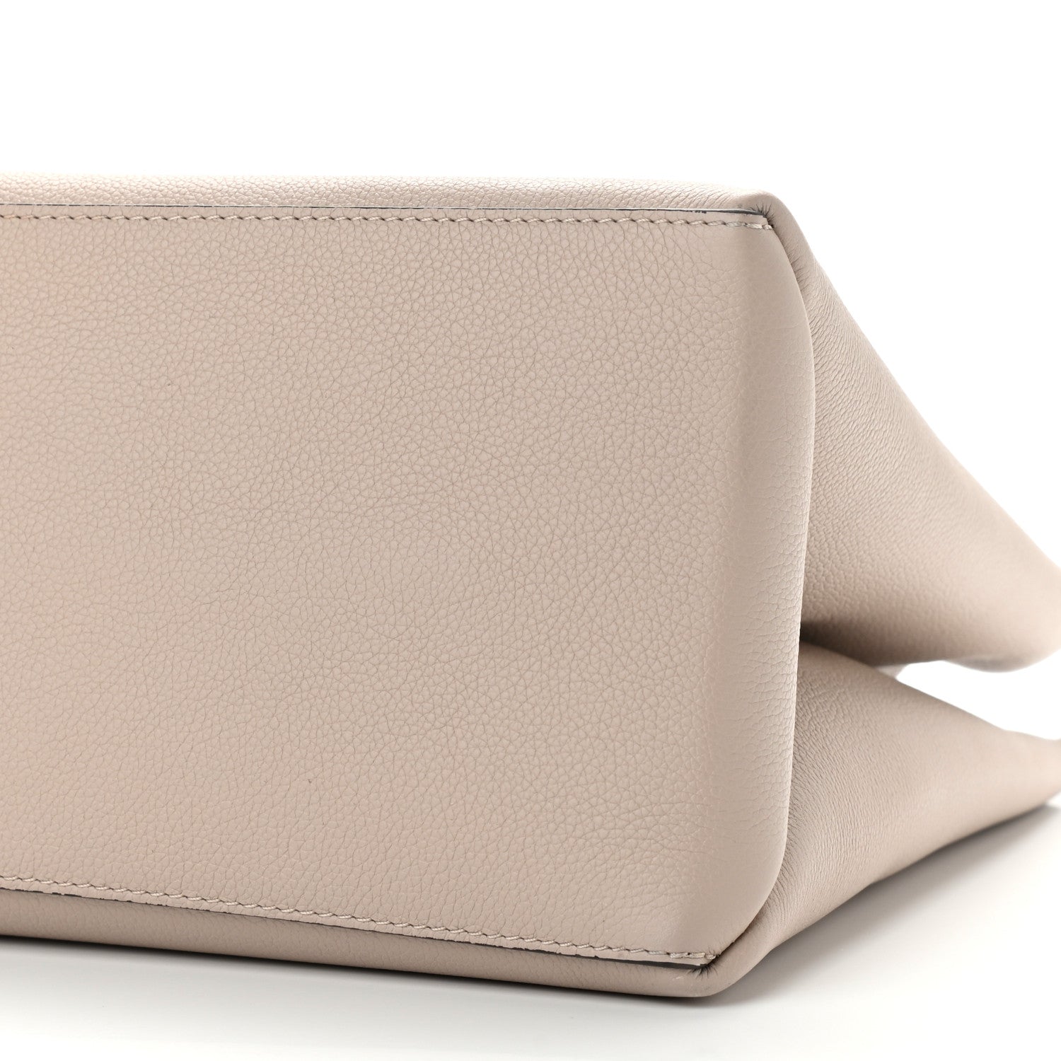 Louis Vuitton Grained Calfskin Lockme Shopper Greige 10 of 11
