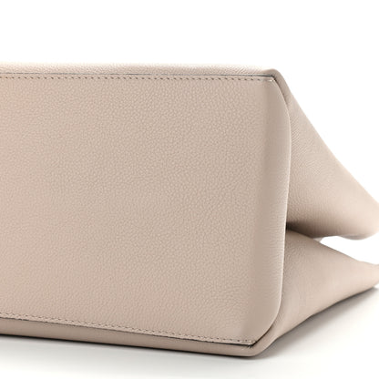 Louis Vuitton Grained Calfskin Lockme Shopper Greige 10 of 11