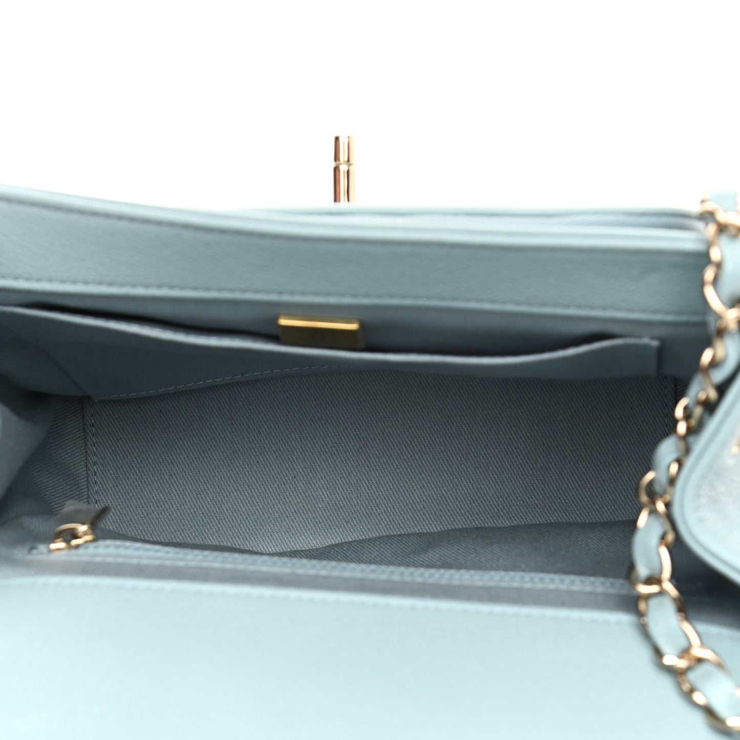Caviar Quilted Medium Business Affinity Flap Light Blue