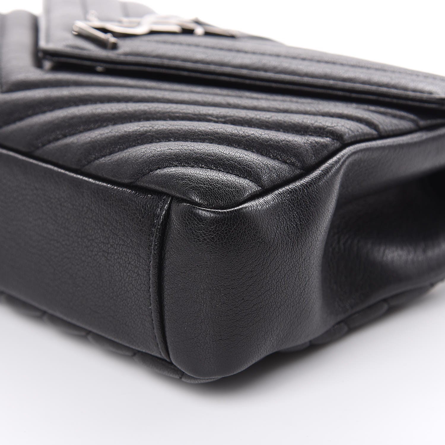 Saint Laurent Sheepskin Matelasse Chevron Monogram Medium College Bag Black 9 of 10