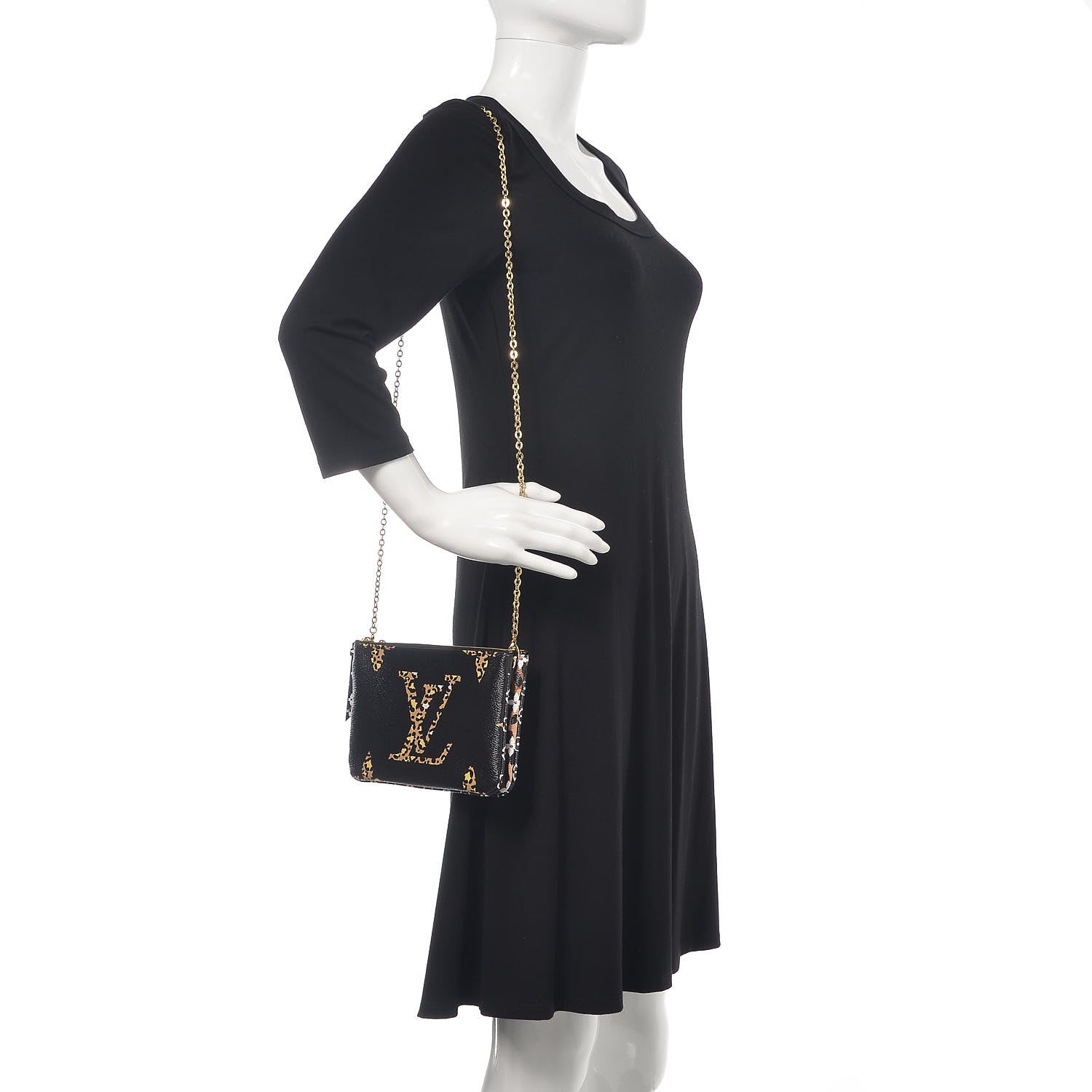 Louis Vuitton Monogram Giant Jungle Pochette Double Zip Black 2 of 10