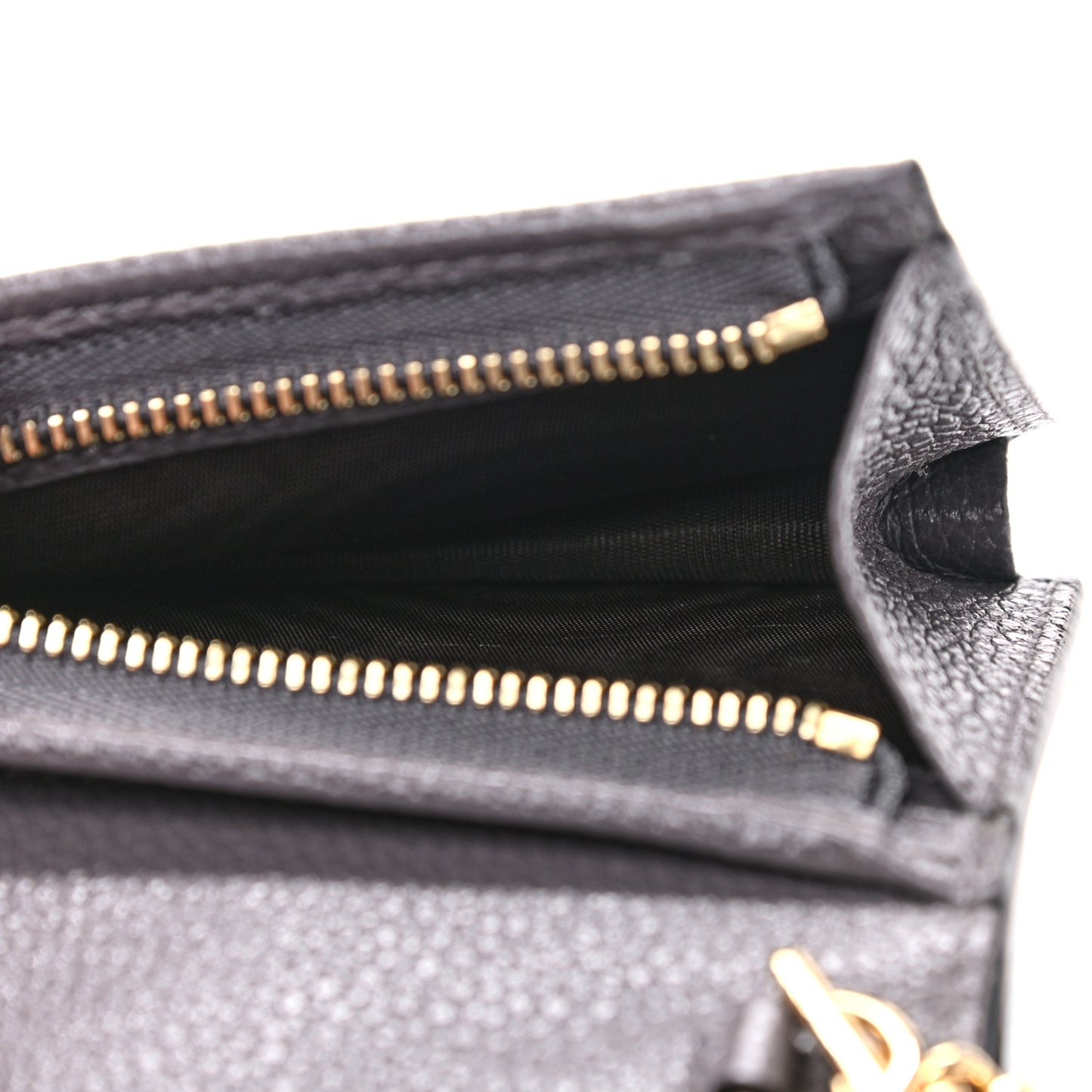 Grainy Calfskin Zumi Chain Card Case Wallet Dusty Grey
