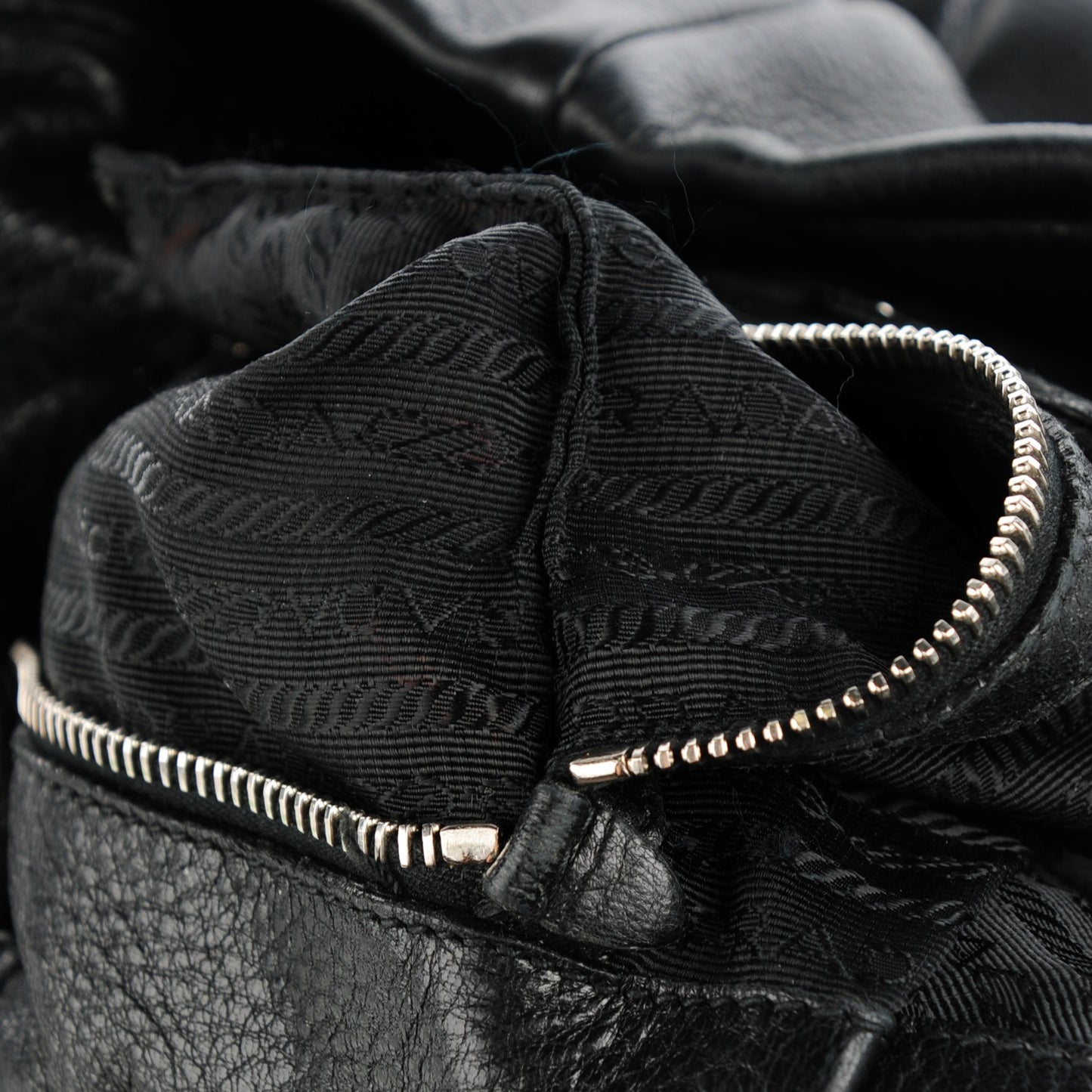 Deerskin Shoulder Bag Black