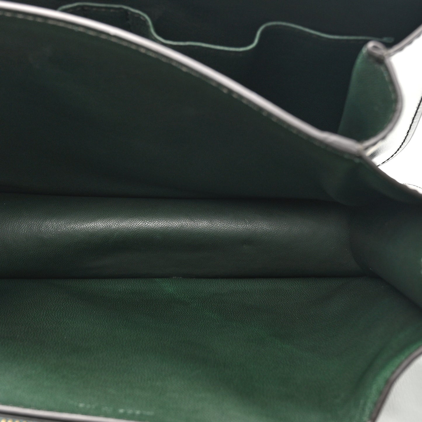 Box Calfskin Classic Box Medium Flap Bag Amazone