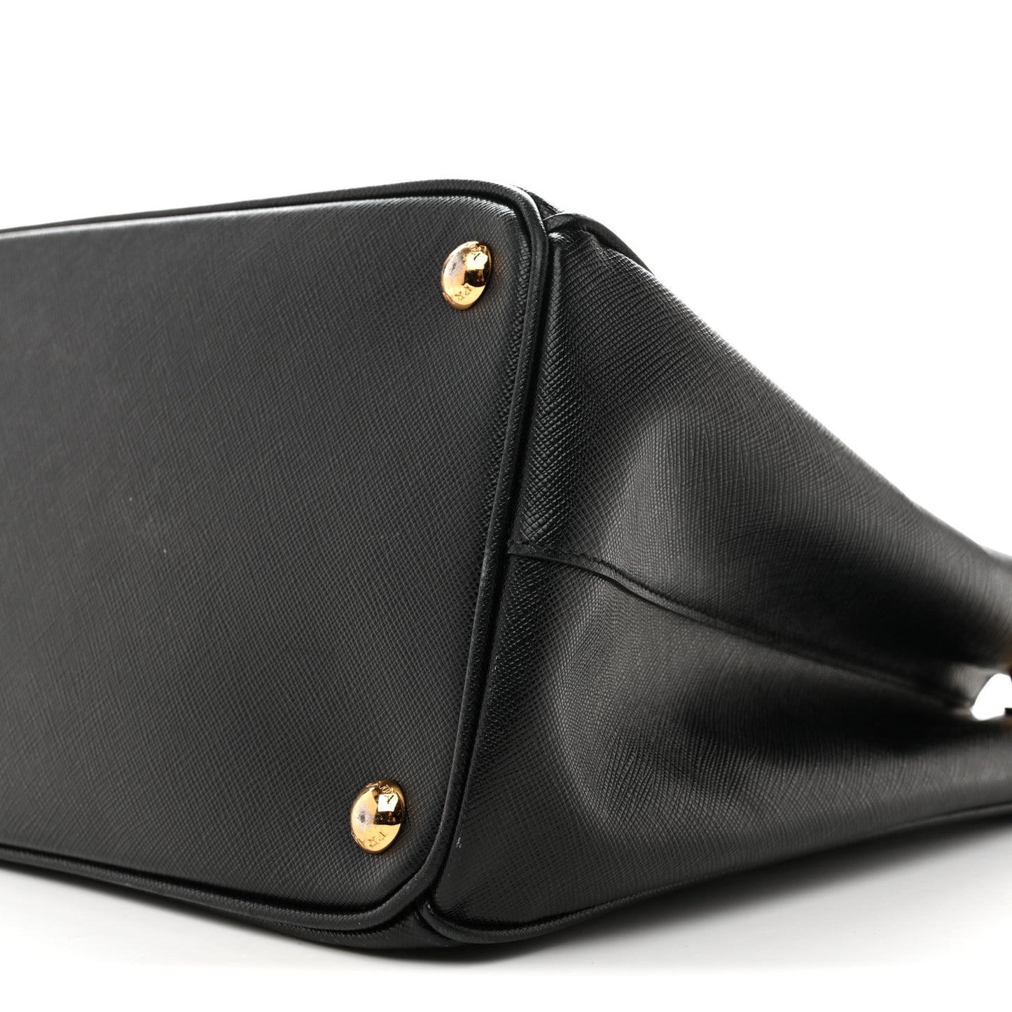 Saffiano Lux Medium Galleria Double Zip Tote Black