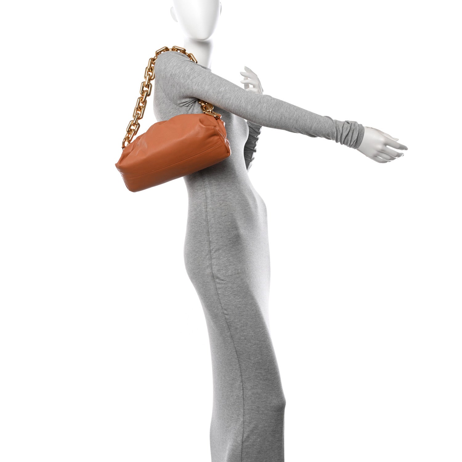 Bottega Veneta Calfskin The Pouch Chain Clay 2 of 10