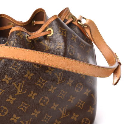 Louis Vuitton Monogram Petit Noe 22 of 23