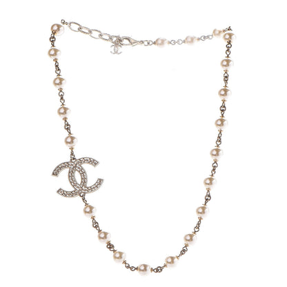 Chanel Pearl CC Short Necklace Gold 3 of 5