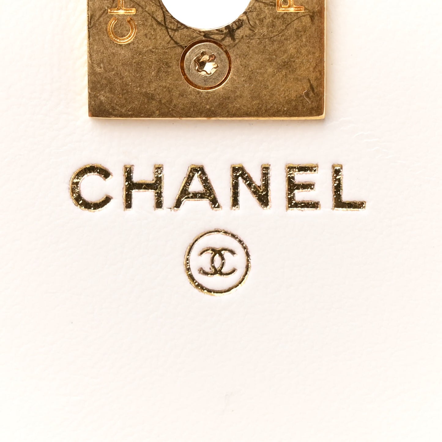 Lambskin Quilted Pillow Crush Wallet On Chain WOC White