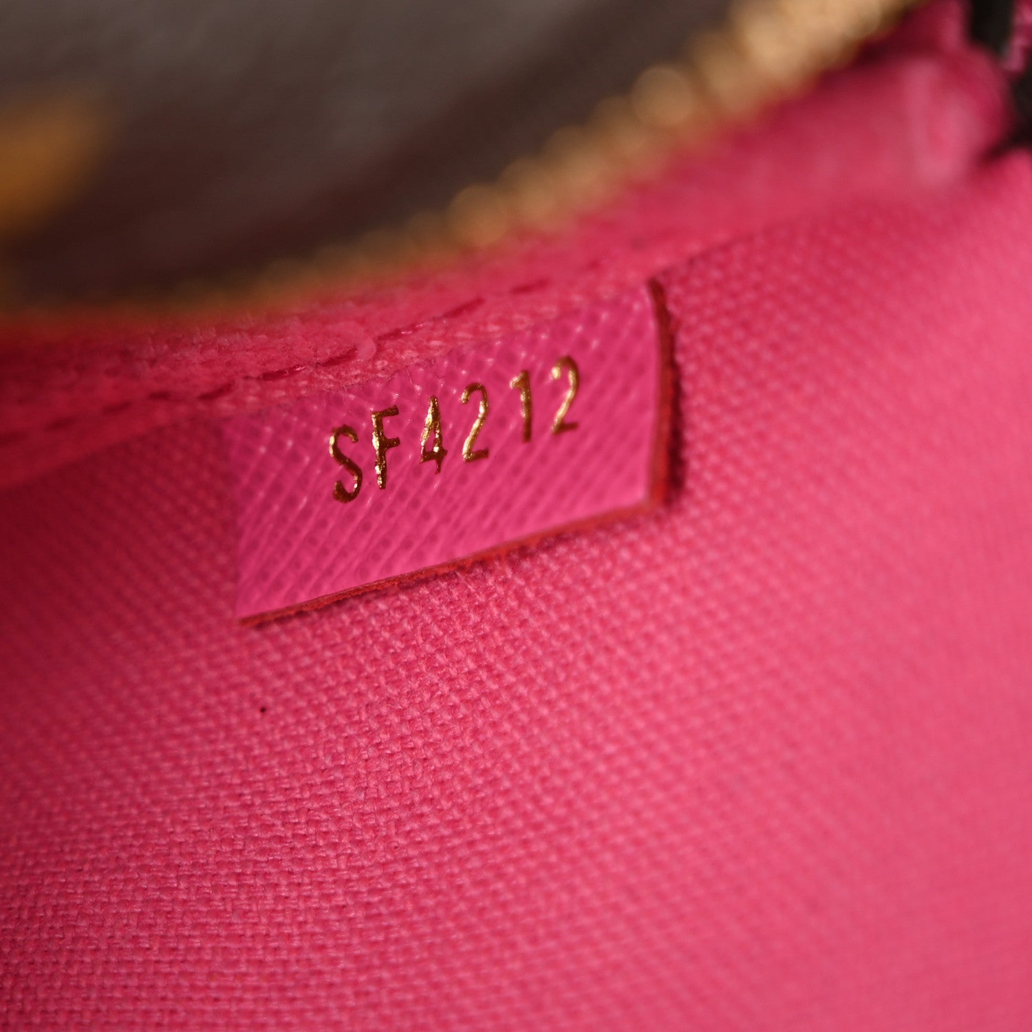 Louis Vuitton Monogram 2022 Christmas Animation Seoul Mini Pochette Accessories Fuchsia 7 of 9