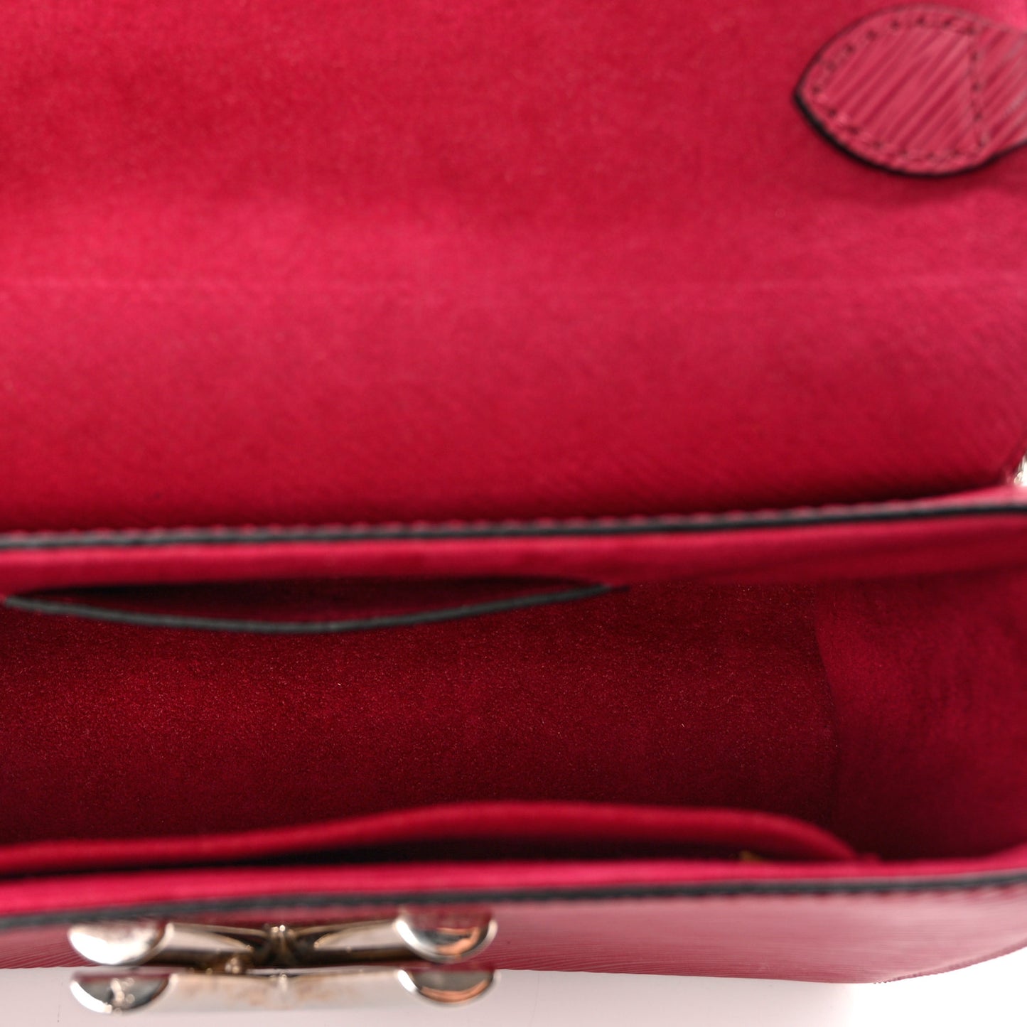 Epi Twist Shoulder Bag MM Fuchsia
