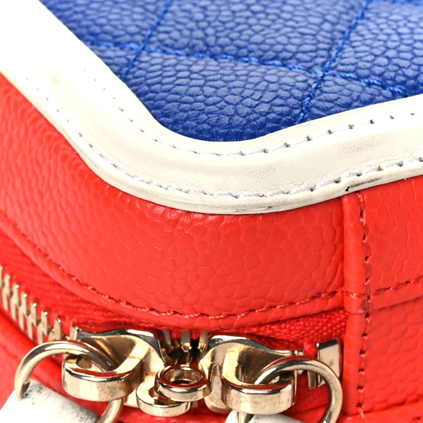 Caviar Quilted Small CC Filigree Vanity Case Blue White Red