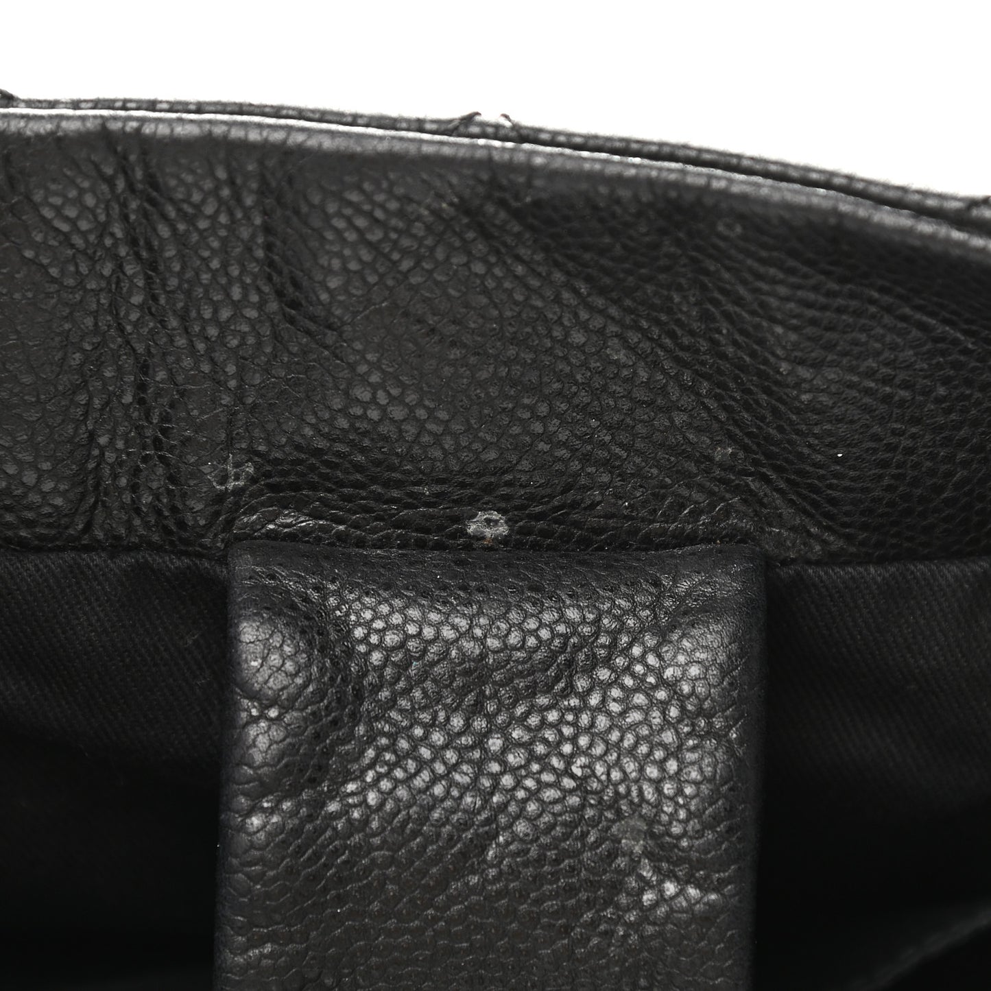 Caviar Quilted Soho Expandable Zip Shoulder Bag Black
