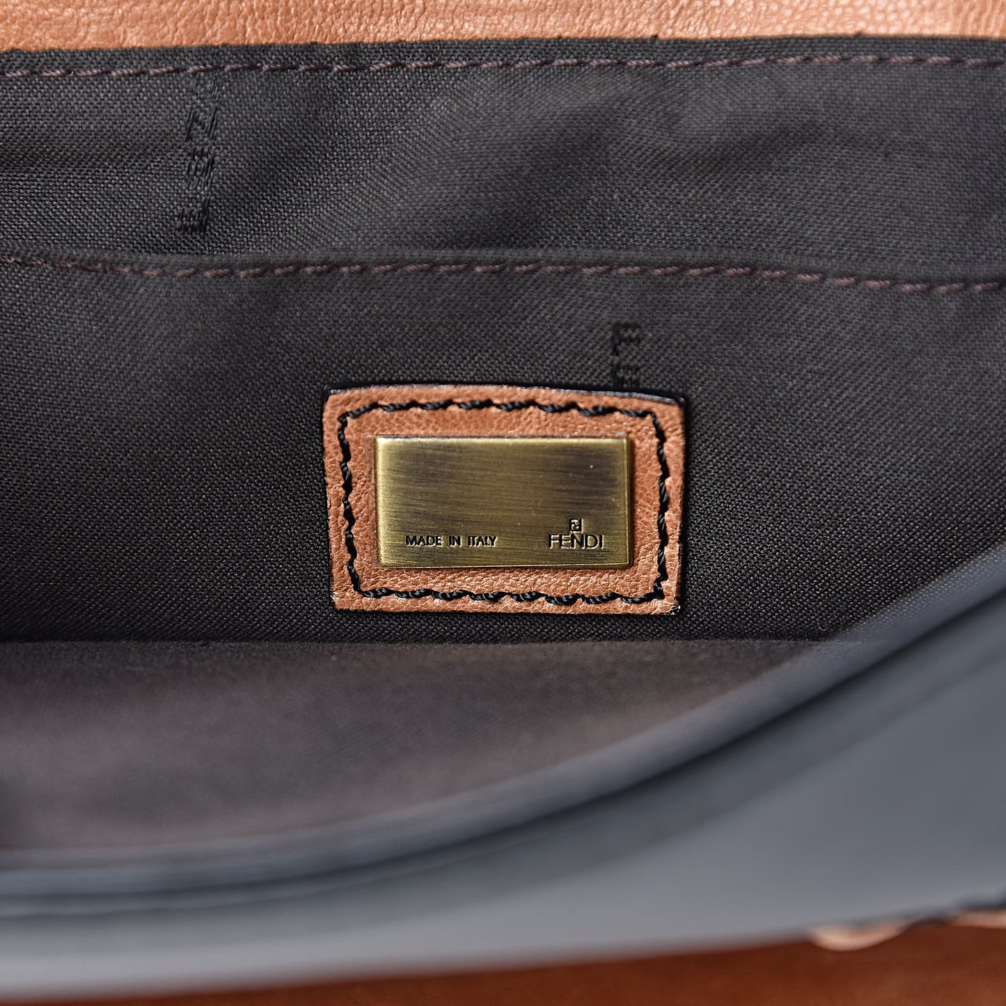 Nappa Patent B Bag Osso Black