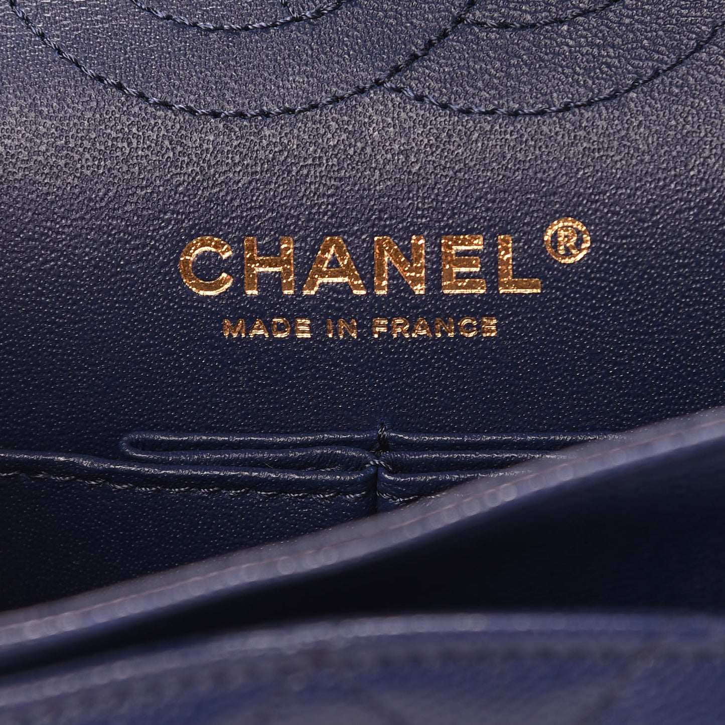 Caviar 2.55 Reissue 224 Flap Dark Blue