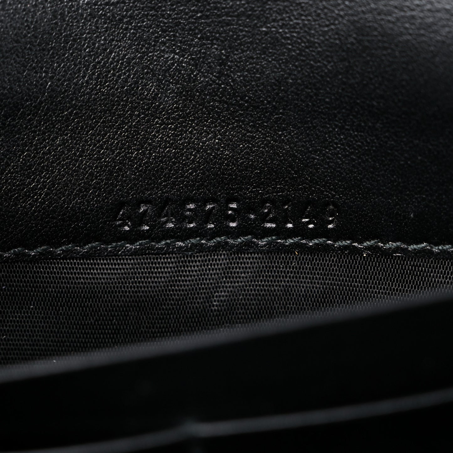 Calfskin Matelasse GG Marmont Chain Wallet Black