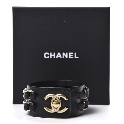 Chanel Lambskin CC Chain Turnlock Bracelet M Black 4 of 4