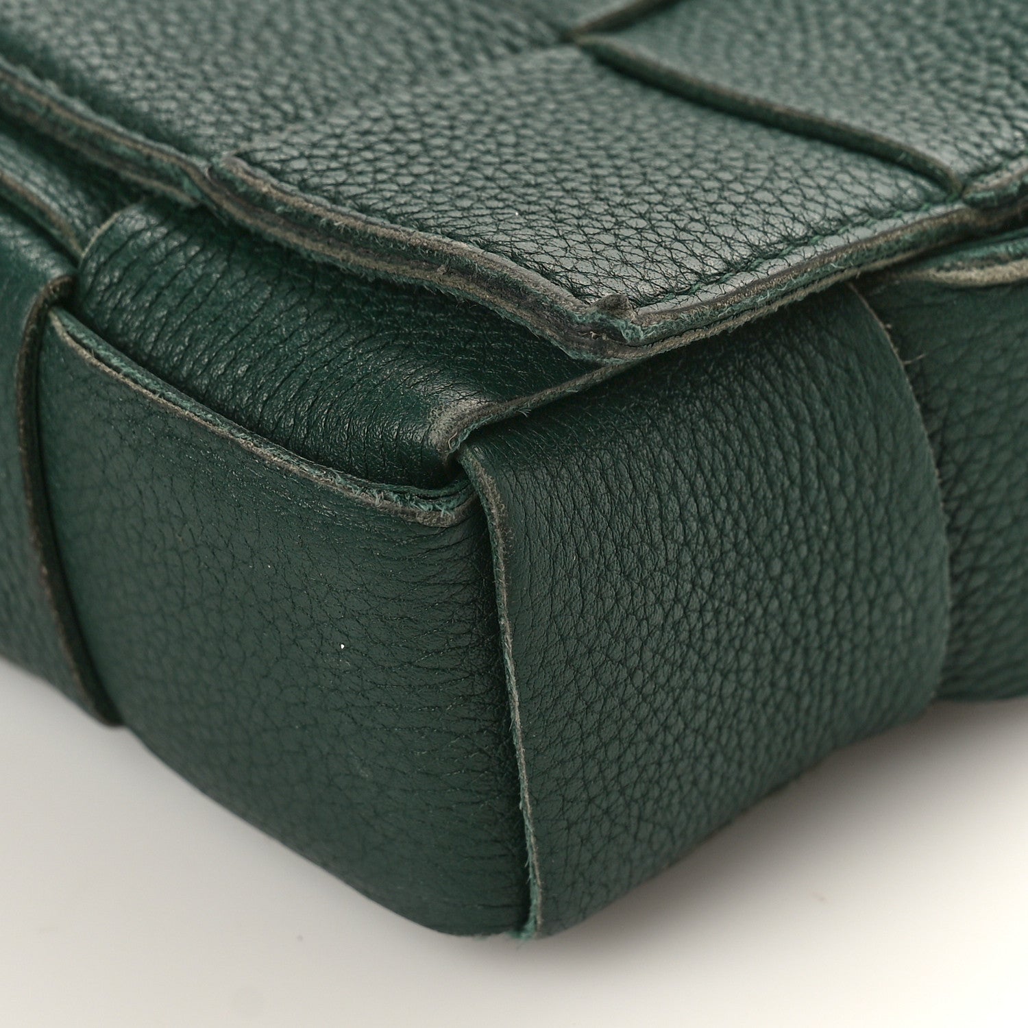 Bottega Veneta Grained Calfskin Maxi Intrecciato Cassette Crossbody Bag Raintree Green 8 of 12