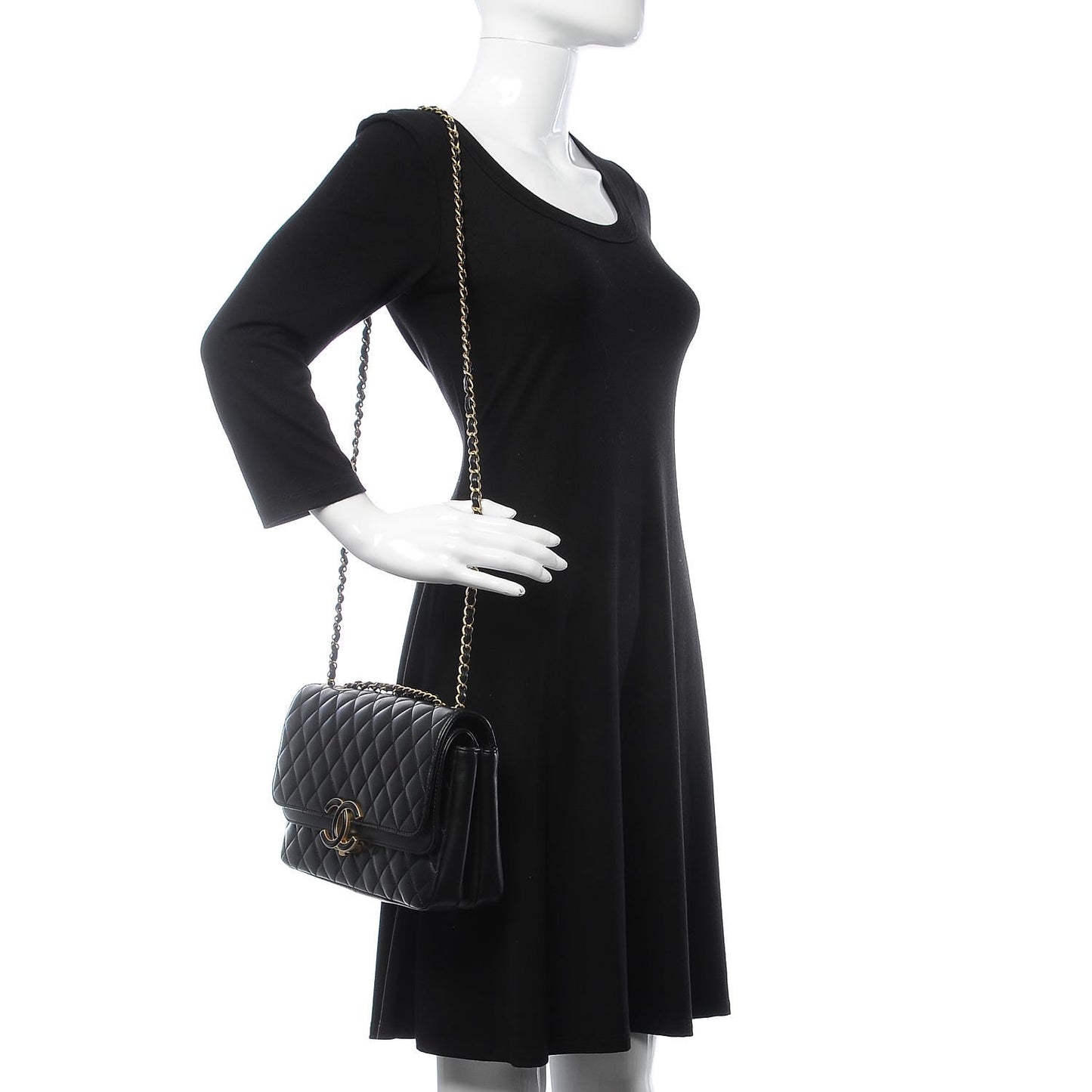 Lambskin Quilted Large CC Chic Flap Black