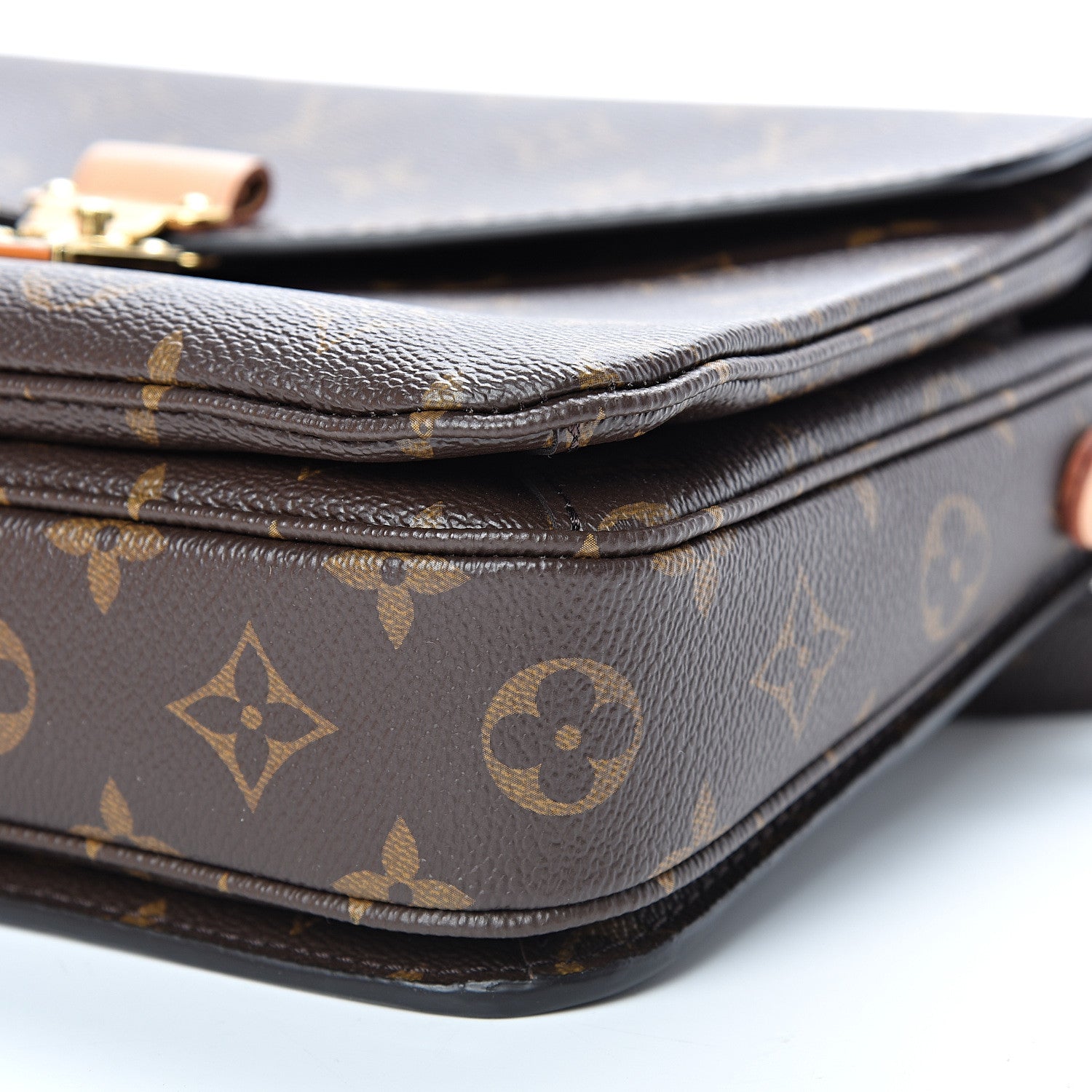 Louis Vuitton Monogram Pochette Metis 9 of 11