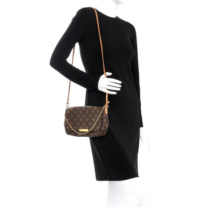 Louis Vuitton Monogram Favorite MM 2 of 7