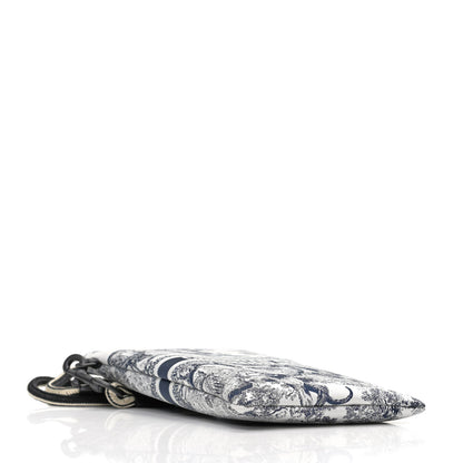 Christian Dior Technical Fabric Embroidered Toile De Jouy DiorTravel Multifunction Pouch Blue 4 of 7