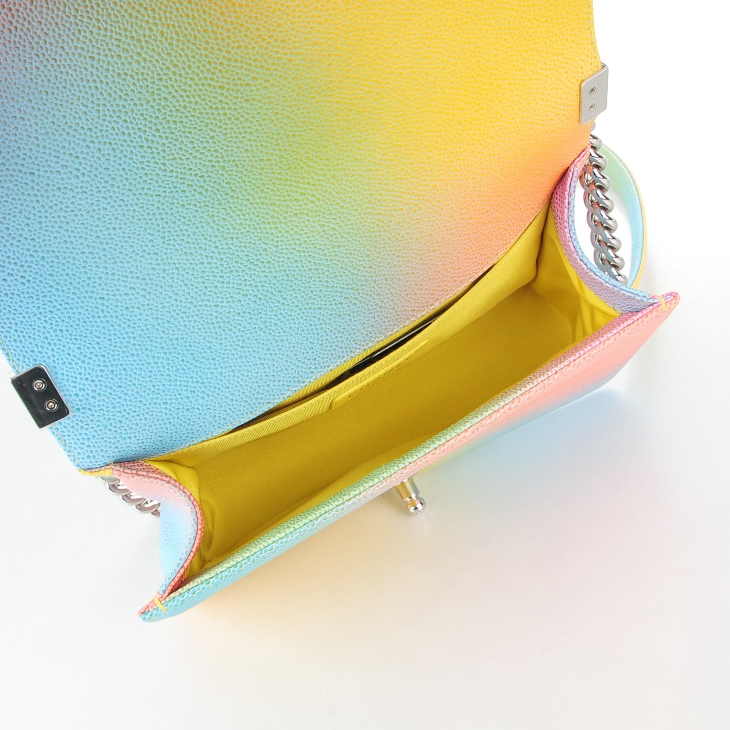 Caviar Quilted Medium Cuba Rainbow Boy Flap Multicolor