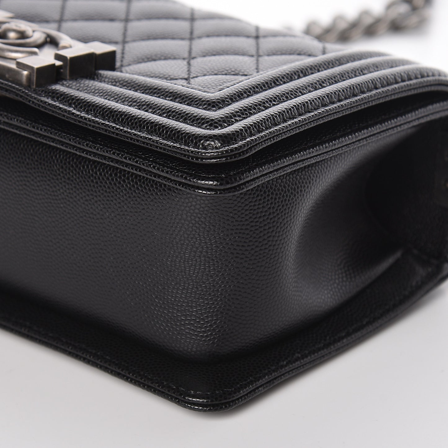 Caviar Quilted Small Boy Flap Black