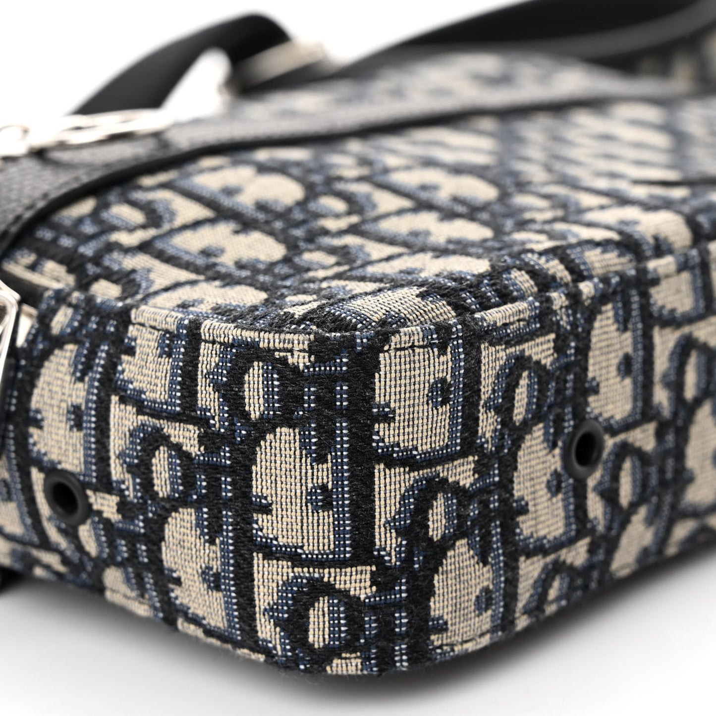 HOMME Oblique Safari Messenger Blue