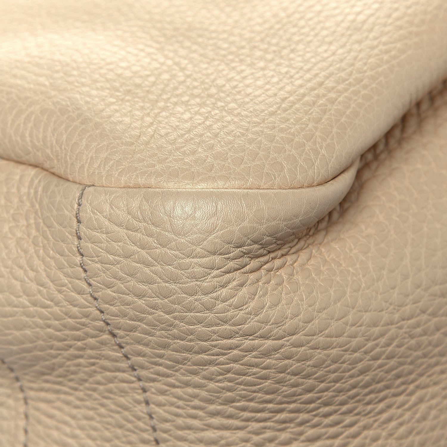 Prada Vitello Daino Hobo Sabbia 9 of 10