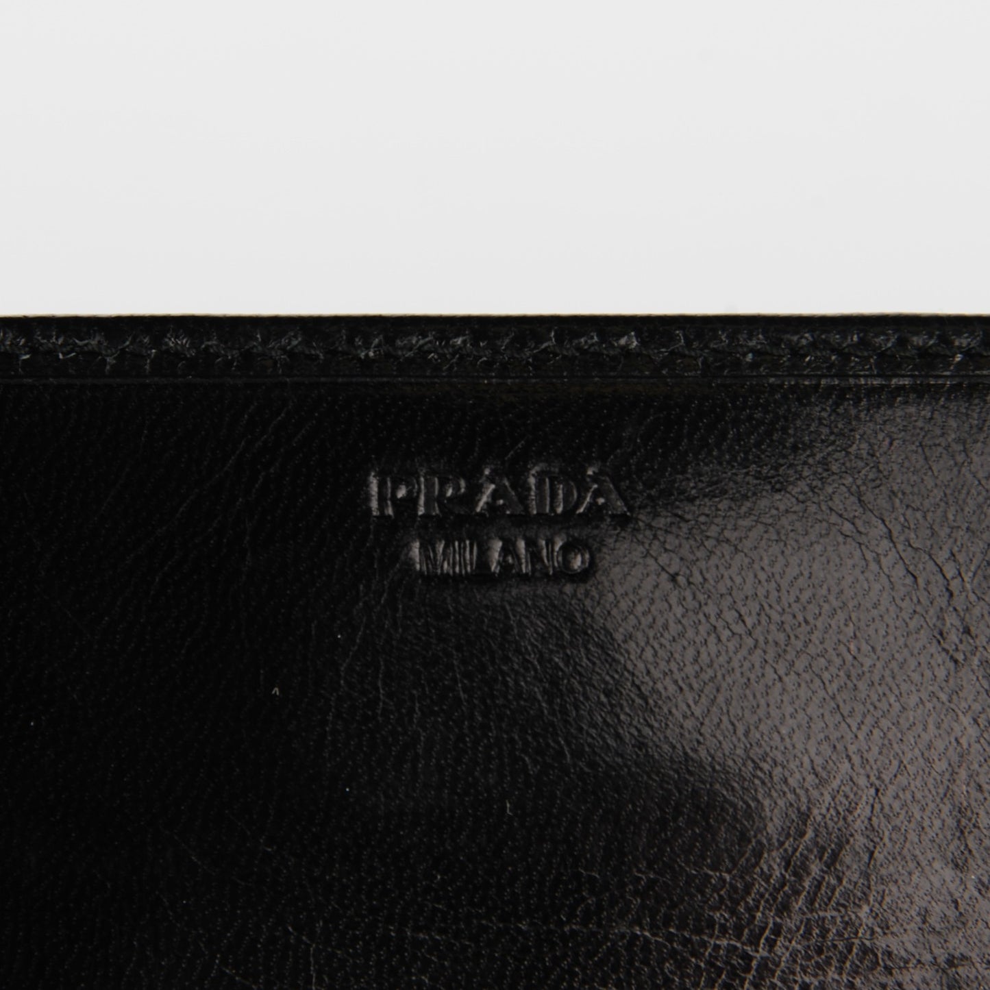 Goatskin Chic Kisslock Flap Wallet Black
