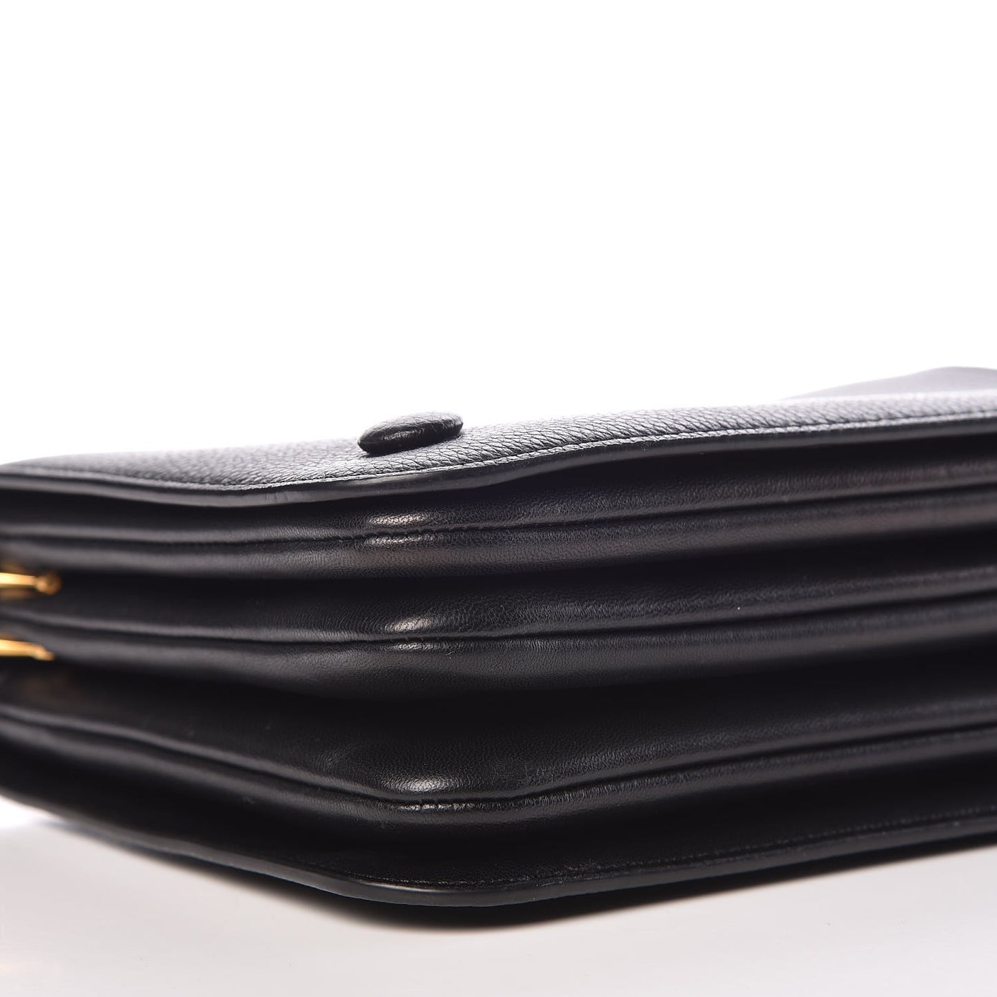 Classic Grain Calfskin Small Clifton Flap Black