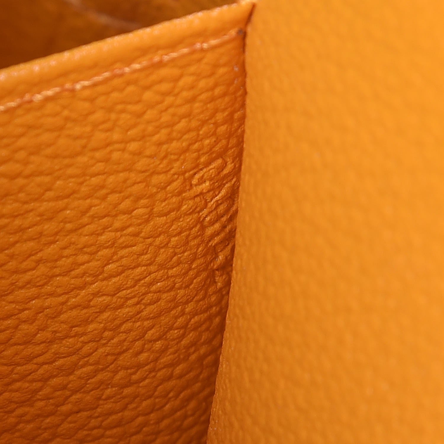 Louis Vuitton Vernis Cosmetic Pouch Jaune Passion 7 of 9