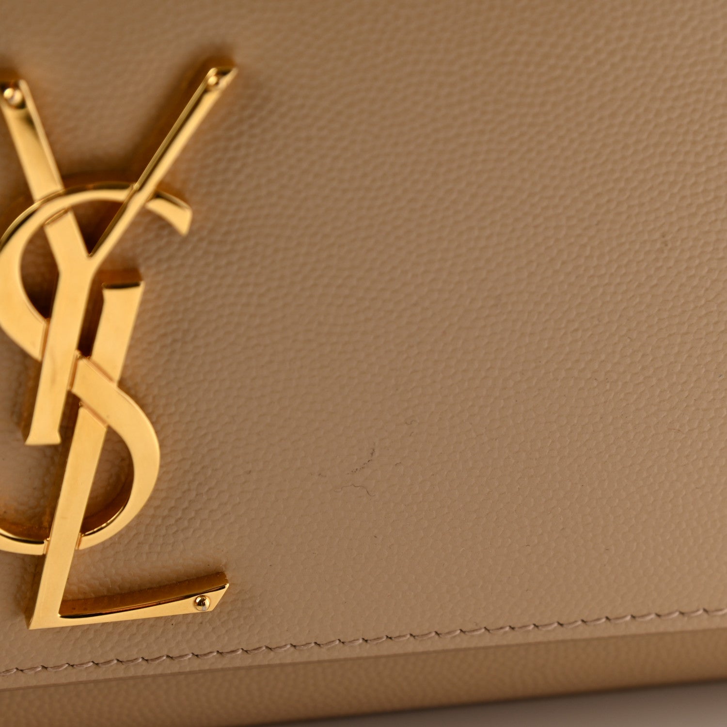 Saint Laurent Grain De Poudre Classic Monogram Cassandre Clutch Nude 9 of 13