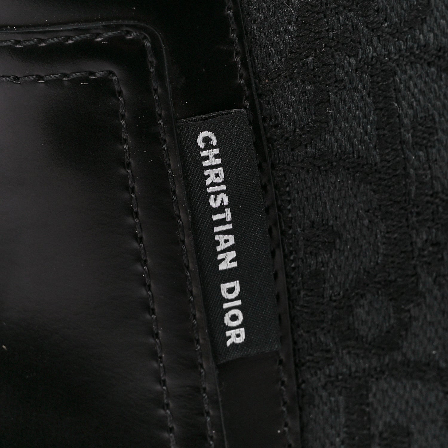 Christian Dior Smooth Calfskin Oblique Explorer Chelsea Boots 41 Black 8 of 11
