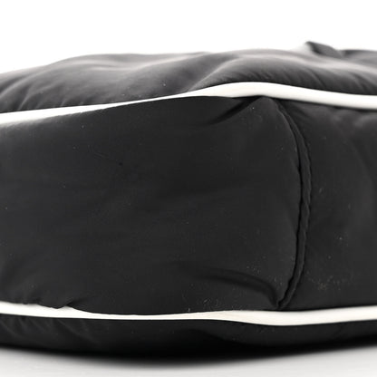 Saint Laurent Econyl Nylon Le 5 A 7 Hobo Black White 9 of 10