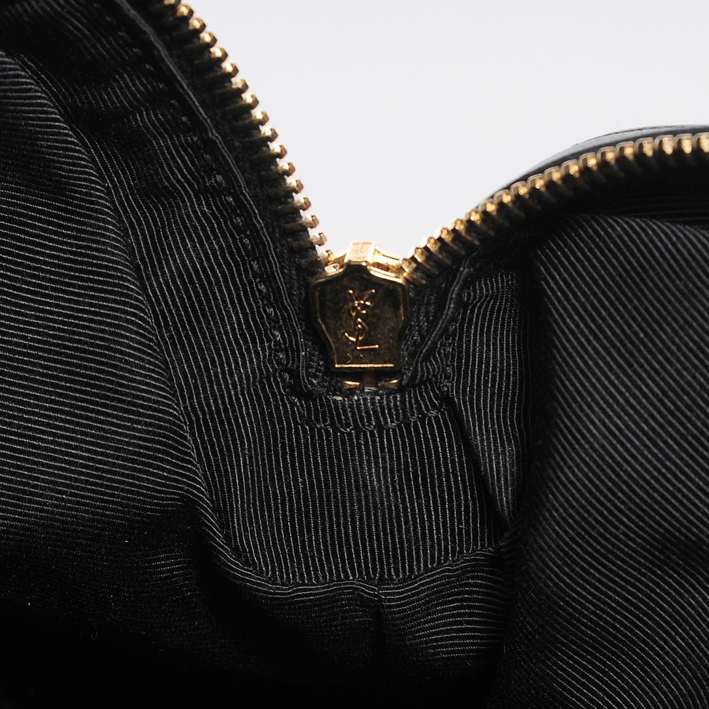 Calfskin Medium Muse Black