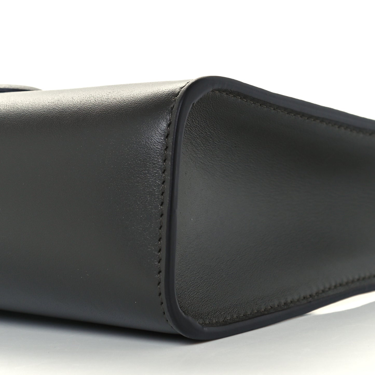 Smooth Calfskin Cuir Triomphe Shoulder Bag Grey