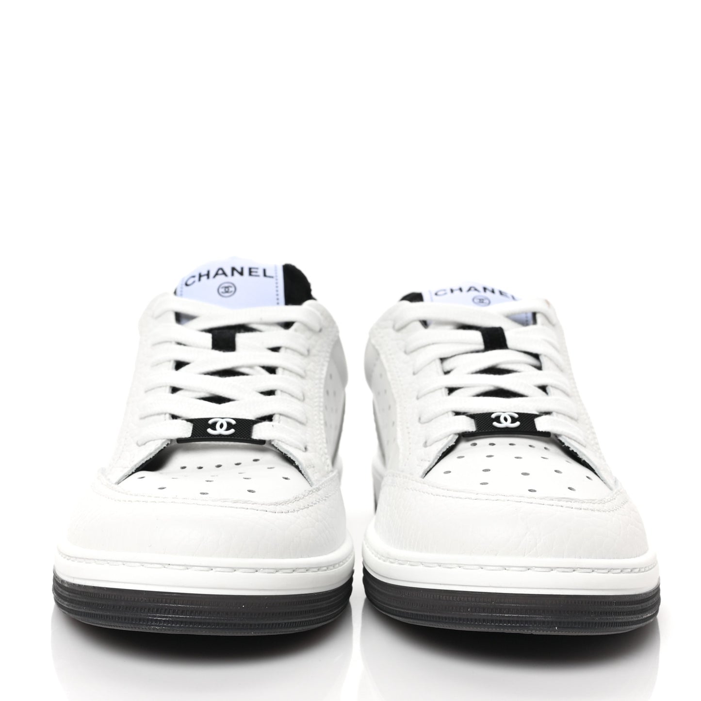 Grained Calfskin Fabric Womens Logo Sneakers 39 White Black