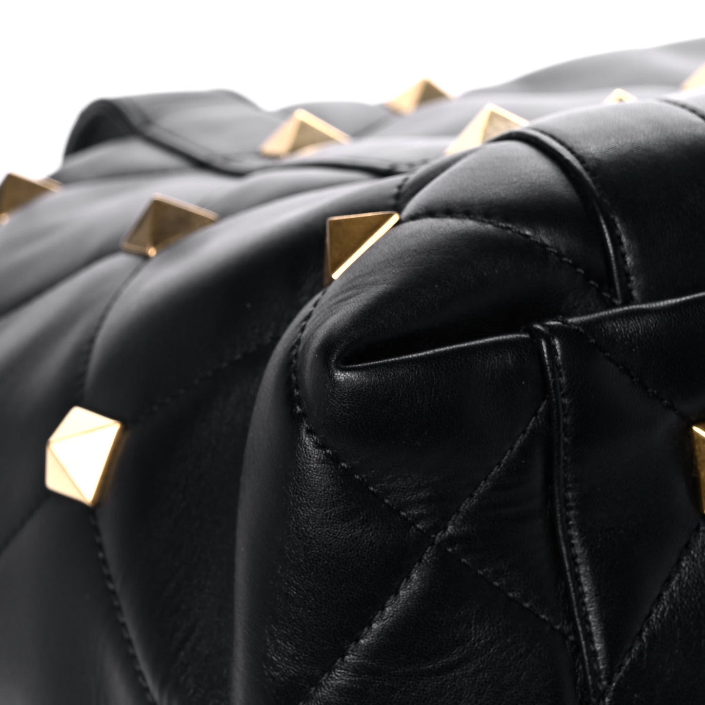Nappa Medium Roman Stud Tote Black