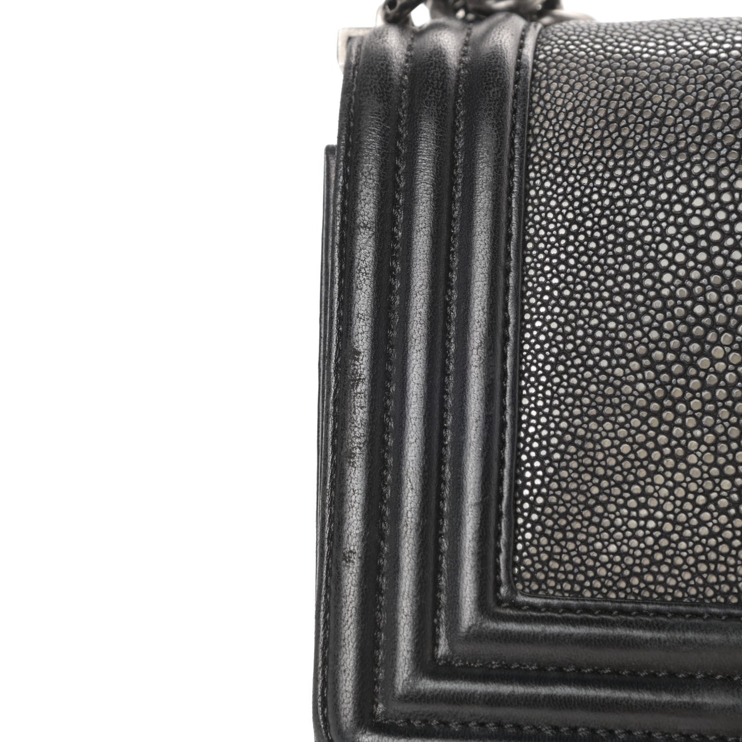 Chanel Galuchat Stingray Small Boy Flap Black 16 of 17