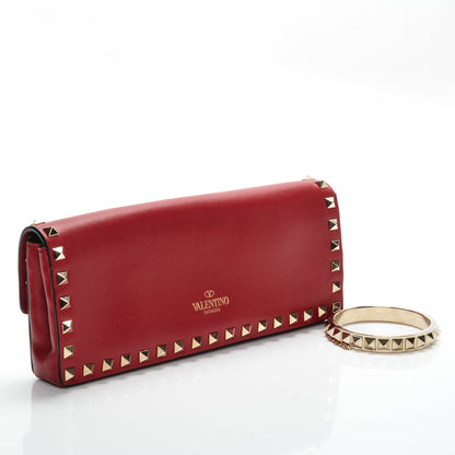 Valentino Garavani Nappa Rockstud Bangle Clutch Red 3 of 7
