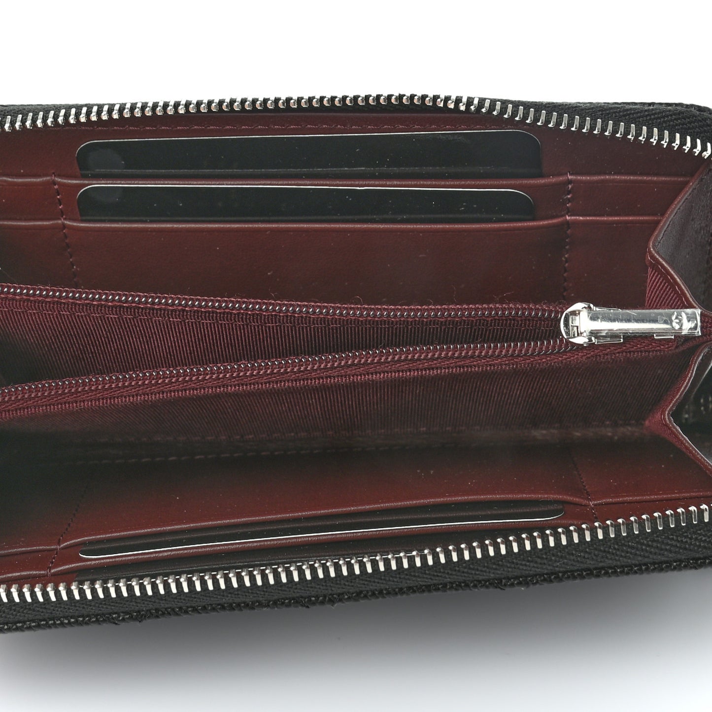 Caviar Quilted Medium Zip Around Wallet Black