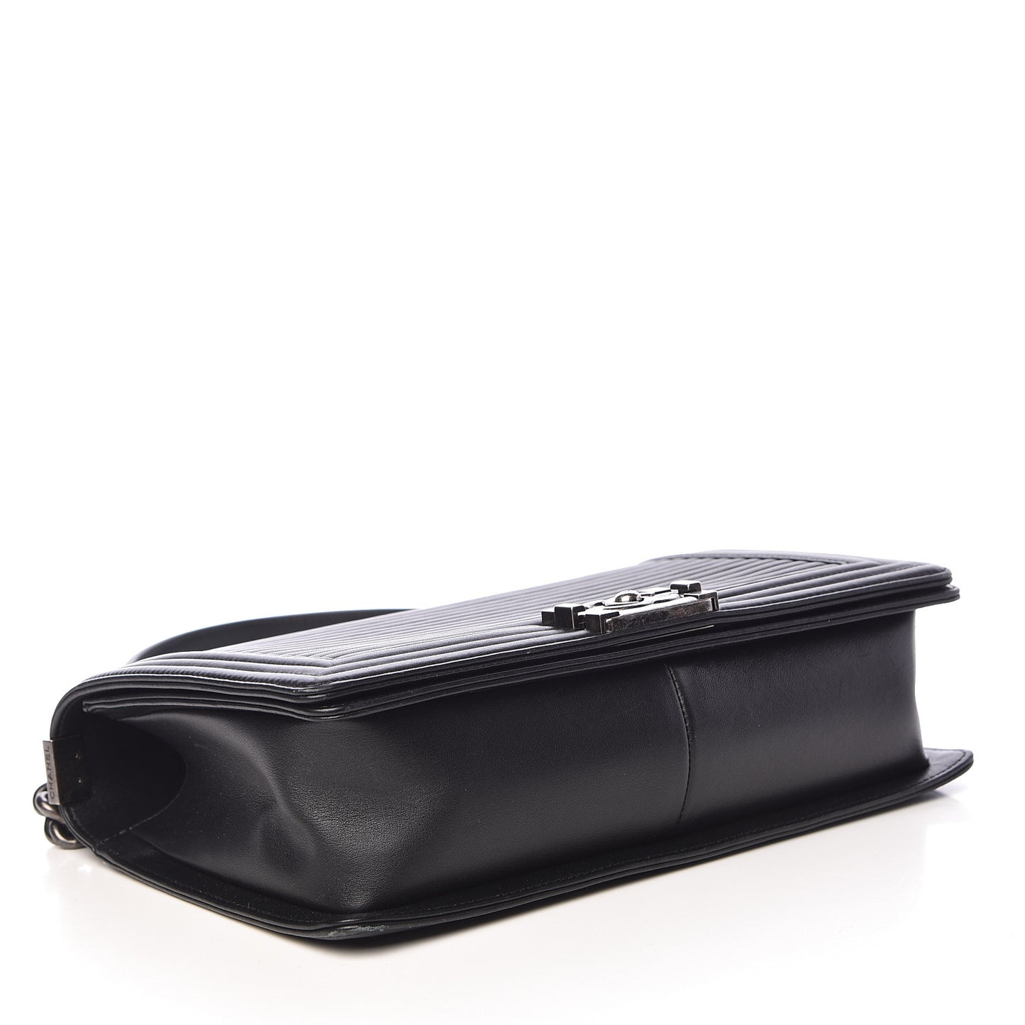 Calfskin Horizontal Quilted New Medium Boy Flap Black
